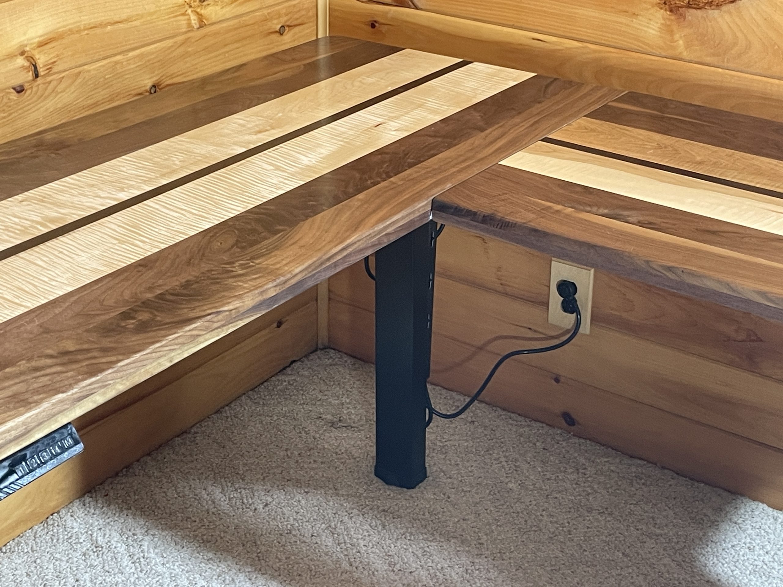 Corner Desk